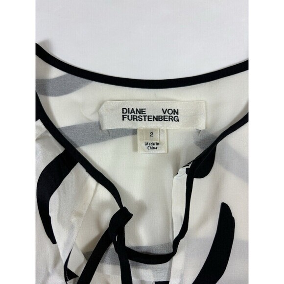 Diane Von Furstenberg Silk Blouse Tunic Top White Black Print 2 Silk Bows - Picture 9 of 16